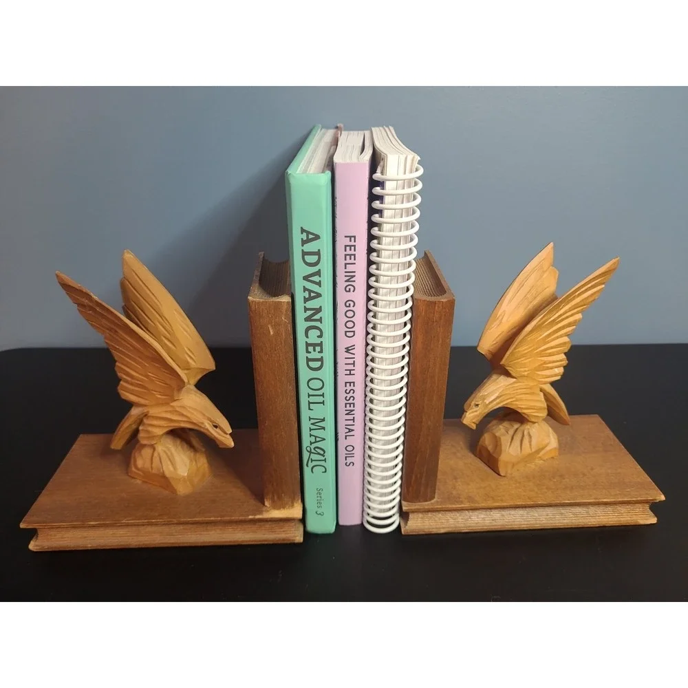 Pair of Bird of Prey American Eagle Hand Carved Wood Vintage Bookends